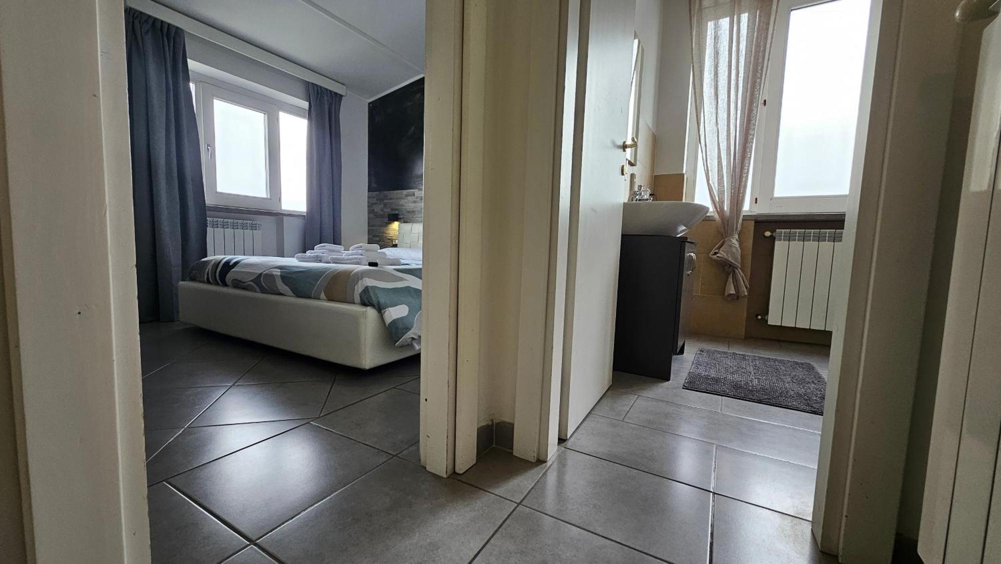 B&B Fr House Affittacamere กอลเลแฟร์โร ภายนอก รูปภาพ